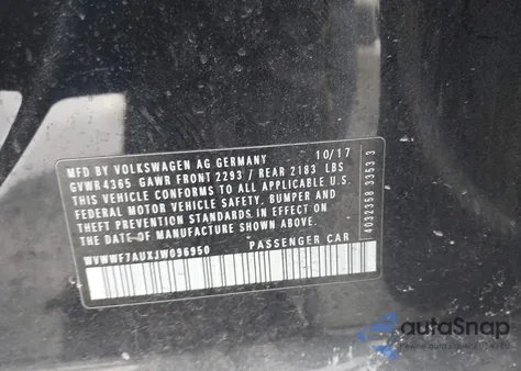 2018 Volkswagen Golf R 2.0T W/Dcc Navigation z USA, uszkodzony, nr VIN WVWWF7AUXJW096950